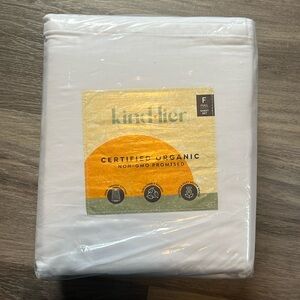 White full size sheet set